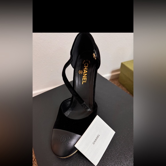 CHANEL wedges! Good condition! Velvet/leather - Picture 1 of 8